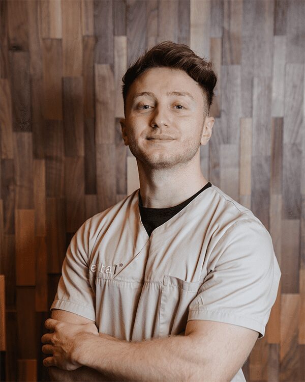 Zahnärzt:innen 24 Zahnärzt:innen 23